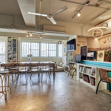 安蘭居旅店 An Lan Jie Hotel Città di Chiayi Esterno foto